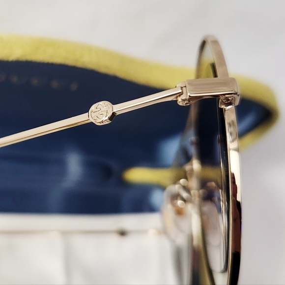 Gucci Gold GG0105S Gradient Round Sunglasses With Case, pouch and Dust cloth New - Picture 15 of 16